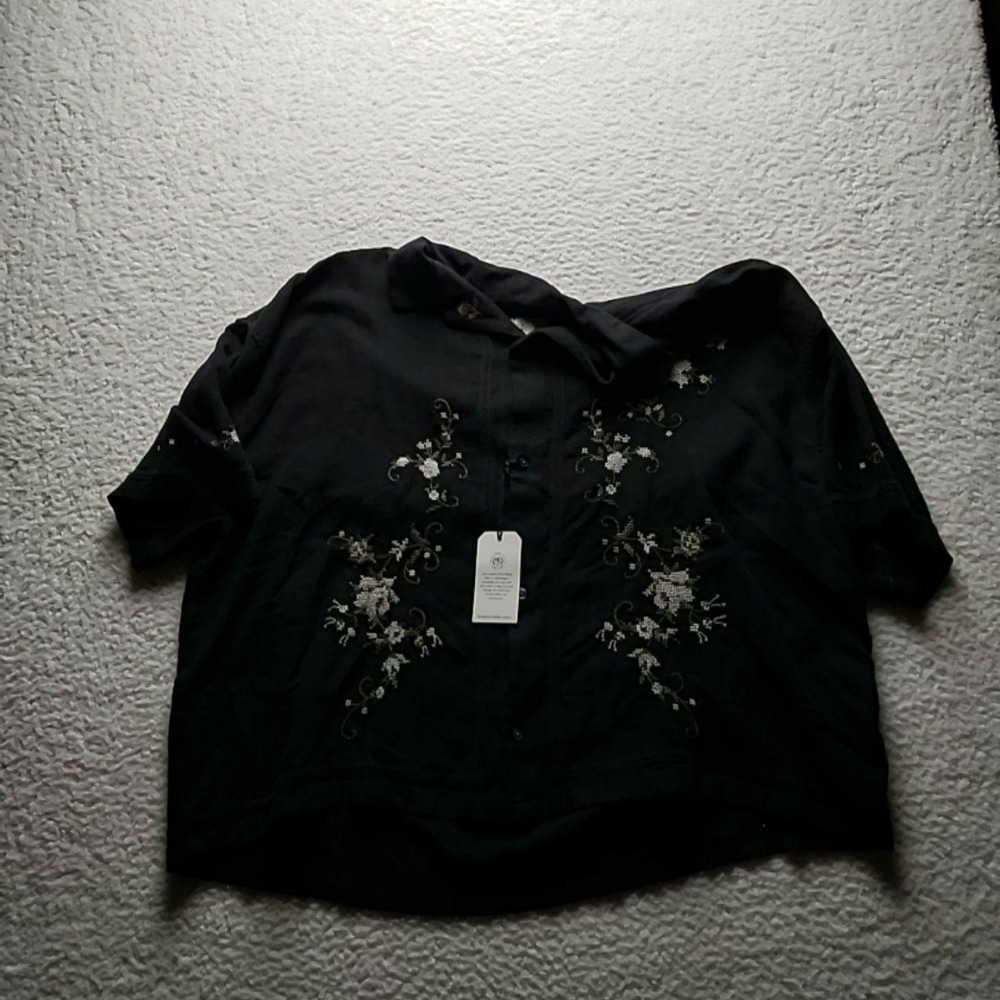 Abercrombie & Fitch Button Up Shirt Womens XXL Black Embroidered Cropped Top